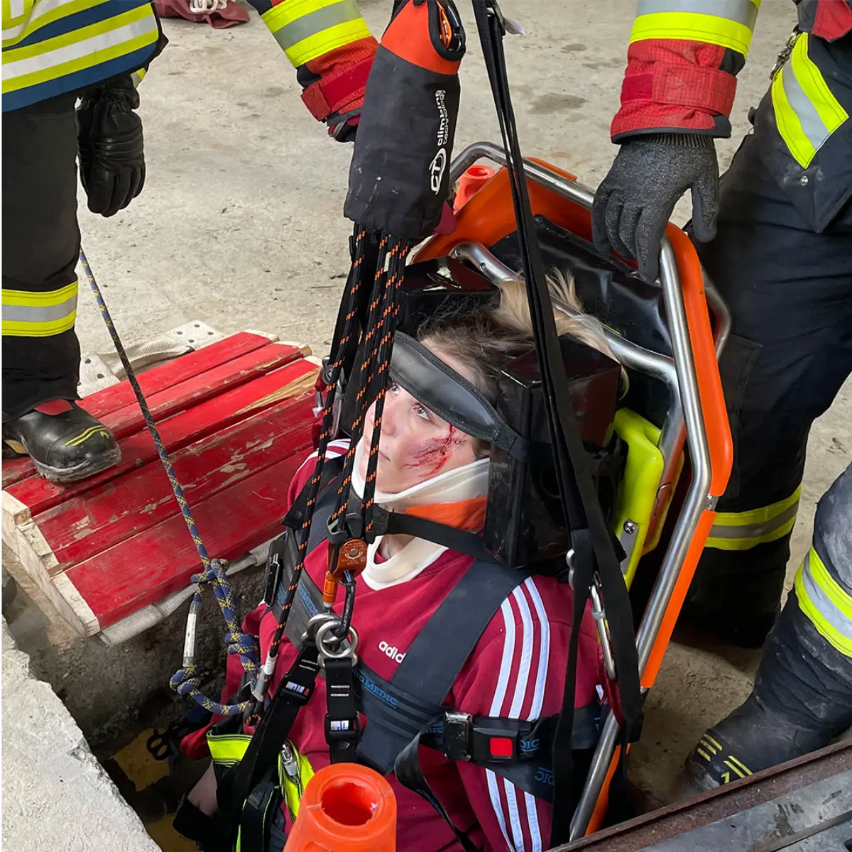 ultraBASKET STRETCHER Korbtrage ultraBASKET STRETCHER Korbtrage