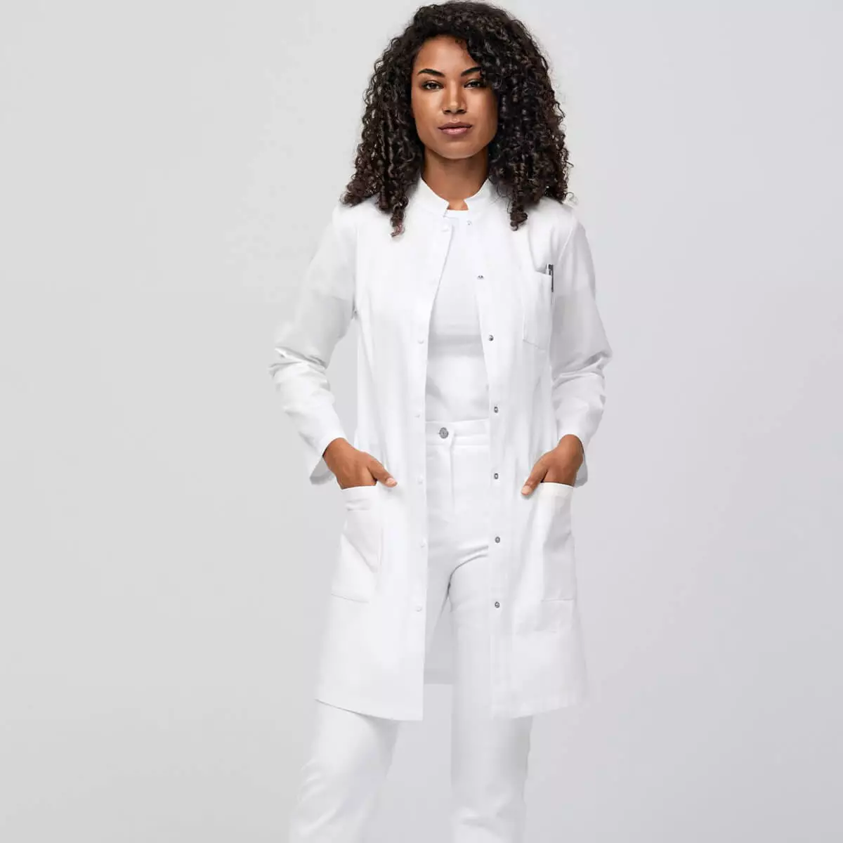  Blouse courte blanche pour femme