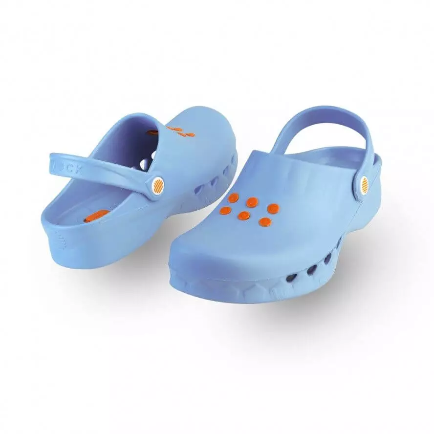  Chaussures NUBE avec lanières et semelle intérieure