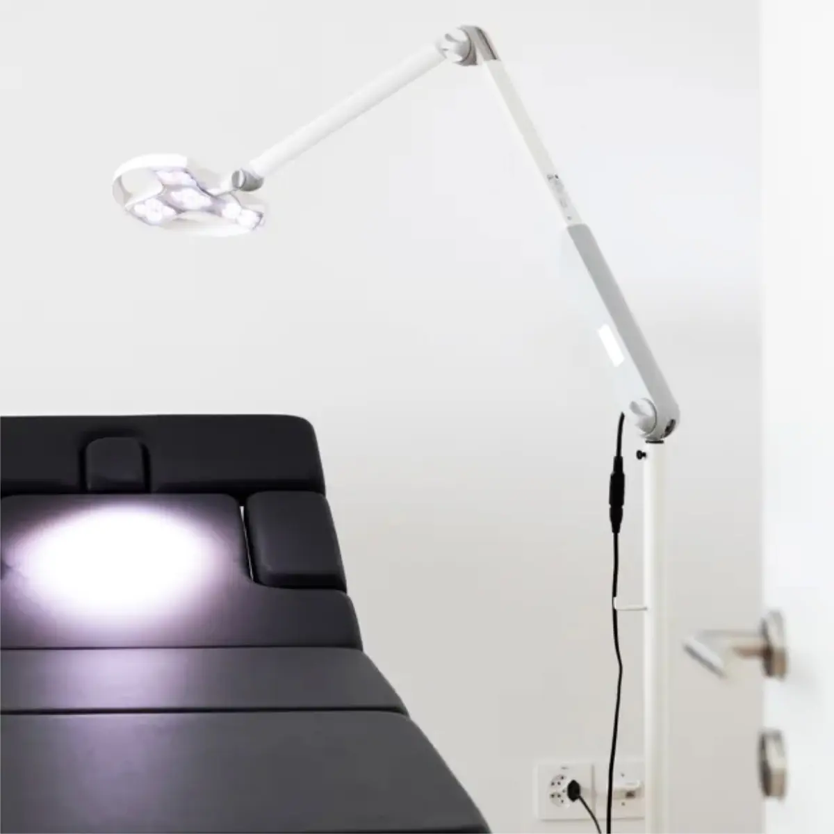  Lampe d’examen VISANO 20-2 C T1 – modèle plafond